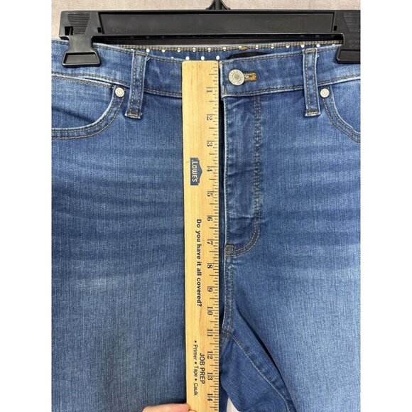 Talbots Jeans Womens 12 Blue Pedal Pusher Capri Jean Denim Comfort Stretch - Picture 8 of 9